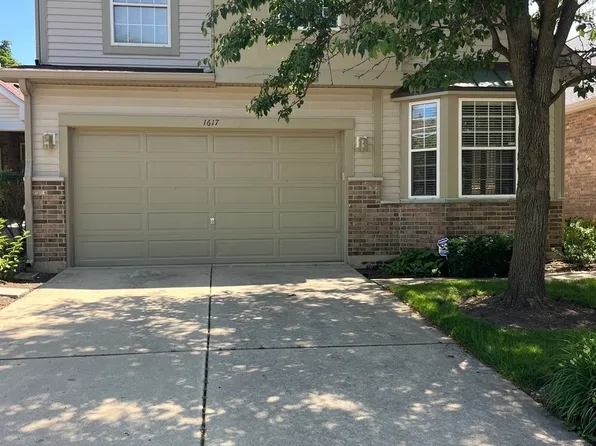 1617 Astor Ave, Villa Park, IL 60181