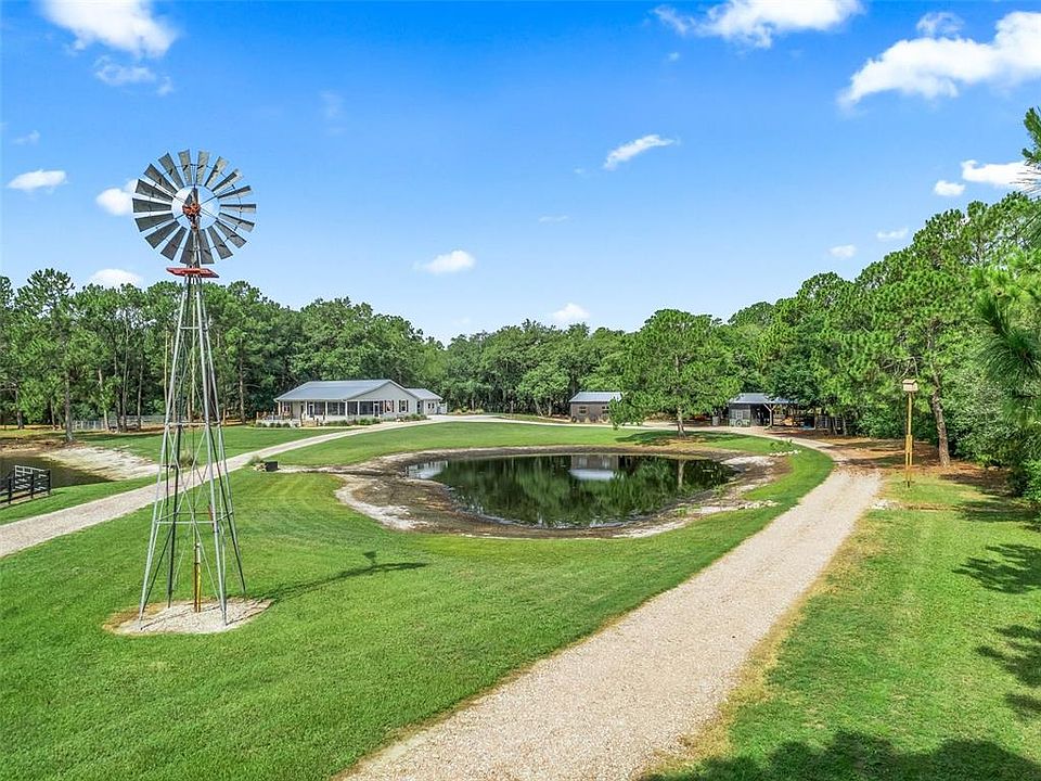1st image of 2301 Gator Pond Ln