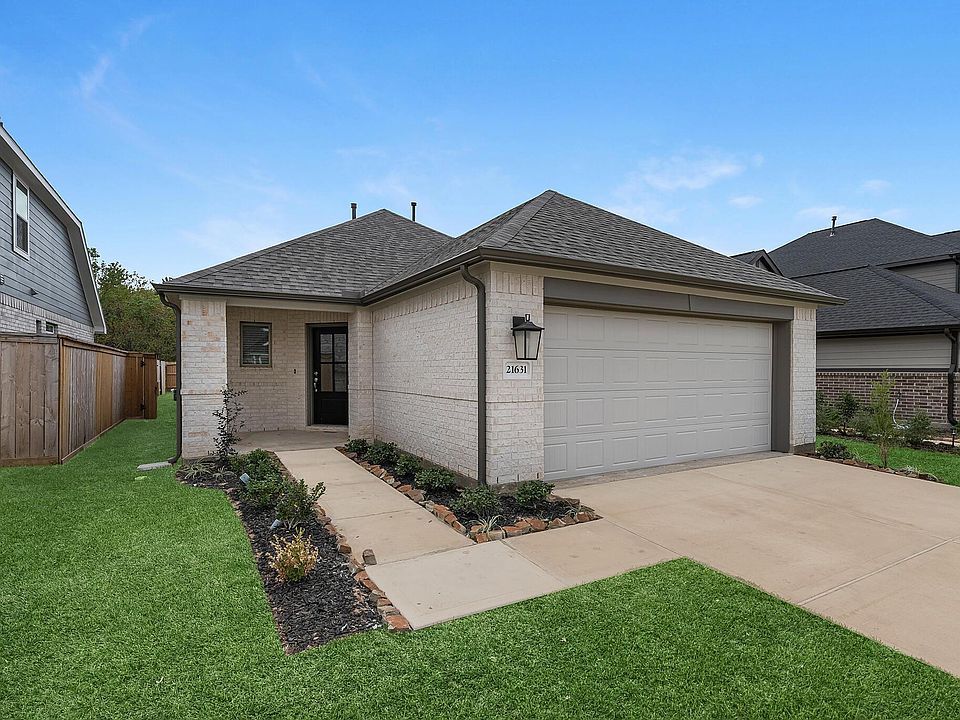1st image of 21631 Alberta Forest Cir