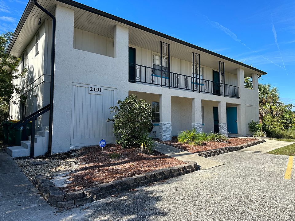 1st image of 2191 Columbia Blvd