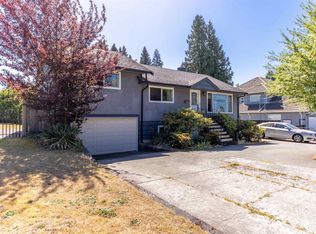 539 Schoolhouse St, Coquitlam, BC V3J 5N8