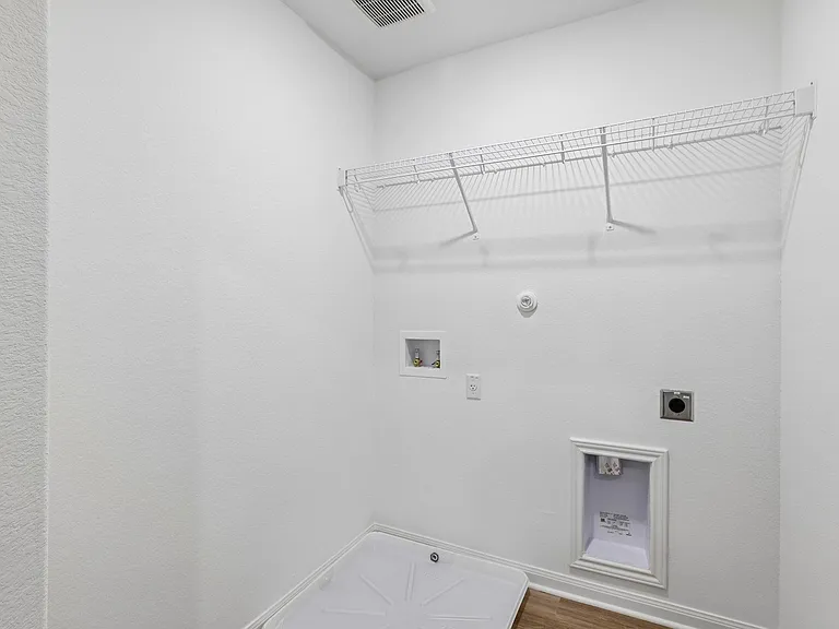 18400 Stellers Sea St — Photo 25