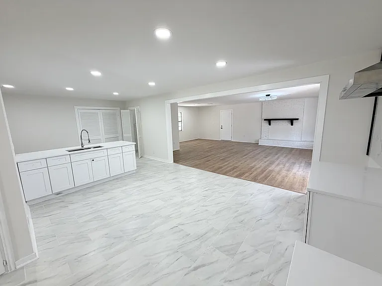 518 Placid Dr — Photo 4