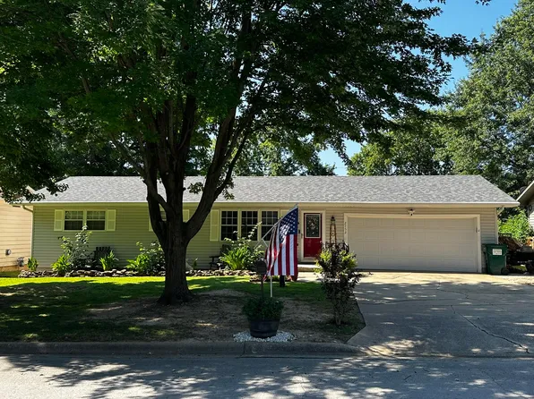 2752 W Turner Street, Springfield, MO 65803
