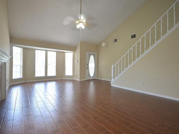 4th image of 11906 Marburg Dr