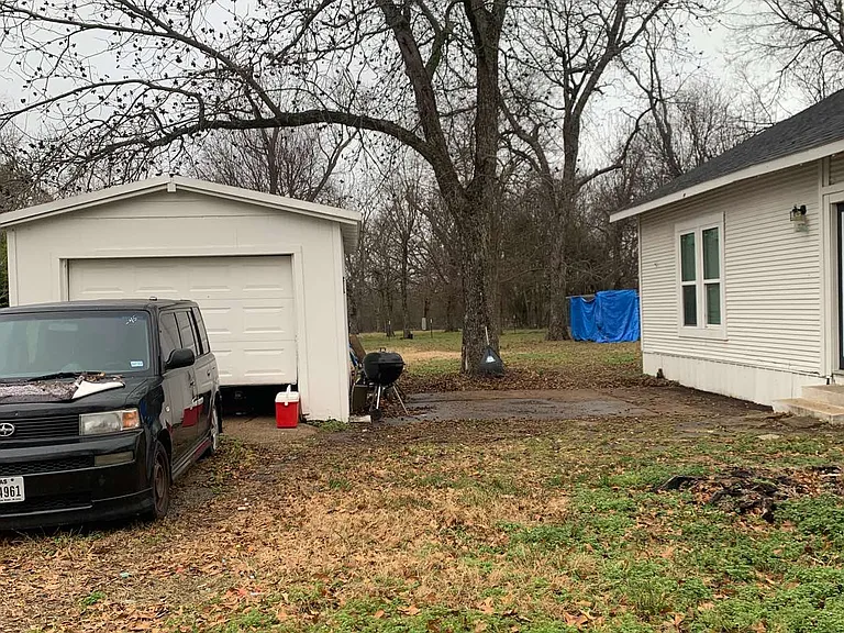 1005 Wolfe City Dr — Photo 15