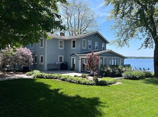 N37W26899 Kopmeier Dr, Pewaukee, WI 53072