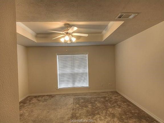 4th image of 115 Karten Ln