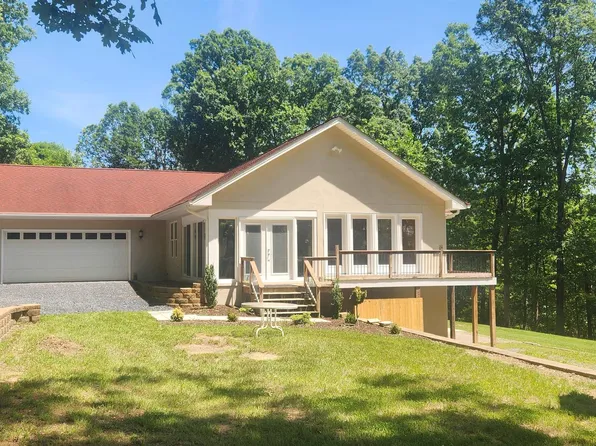 106 Miss Phillips Rd, Swoope, VA 24479