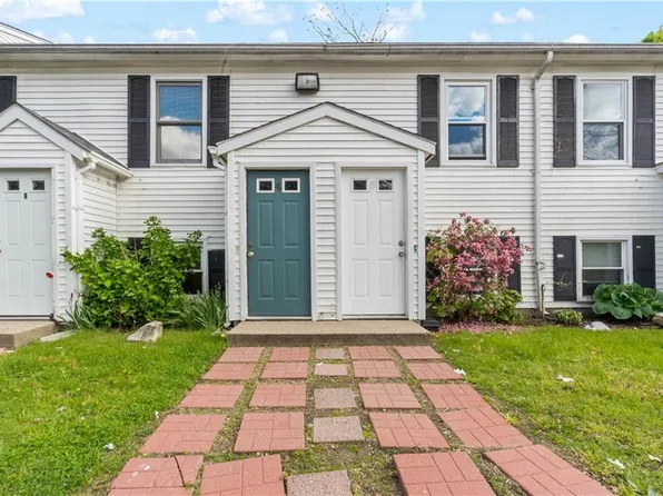 19 Stone St, Providence, RI 02904