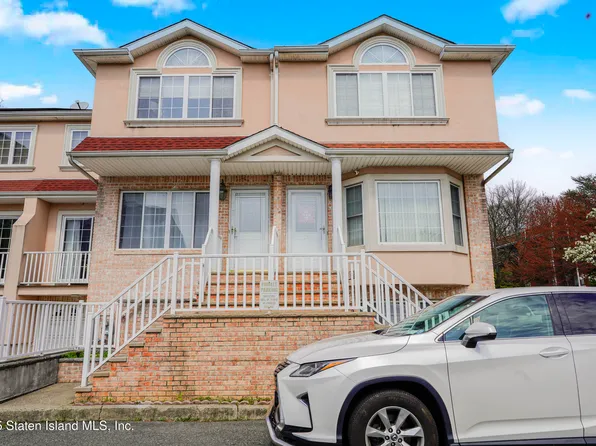 15 Chesterfield Ln, Staten Island, NY 10314