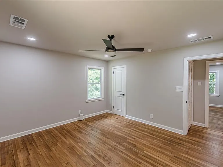1624 Dodson Dr SW — Photo 36