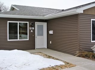519 3rd St NW APT B, Minot, ND 58703