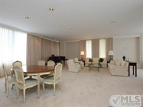 3rd image of 200 Patterson Ave APT 706