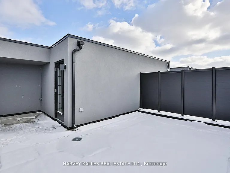 204 Atkinson Ave — Photo 40