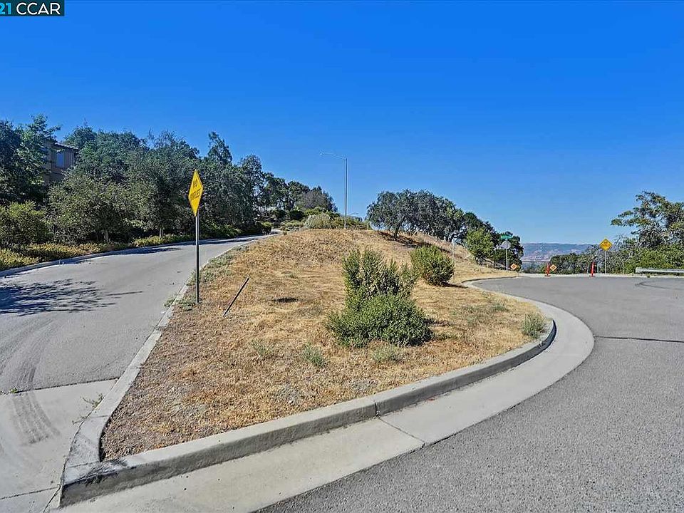 1st image of 2291 Banyon Ct