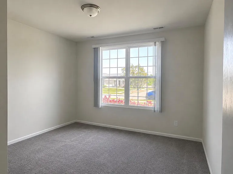 1113 Lark St #41 — Photo 17