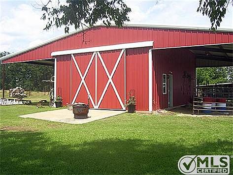 4th image of 1046 County Road 3562