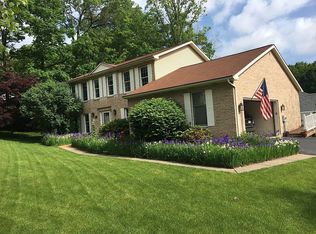 678 Stoneledge Rd, State College, PA 16803