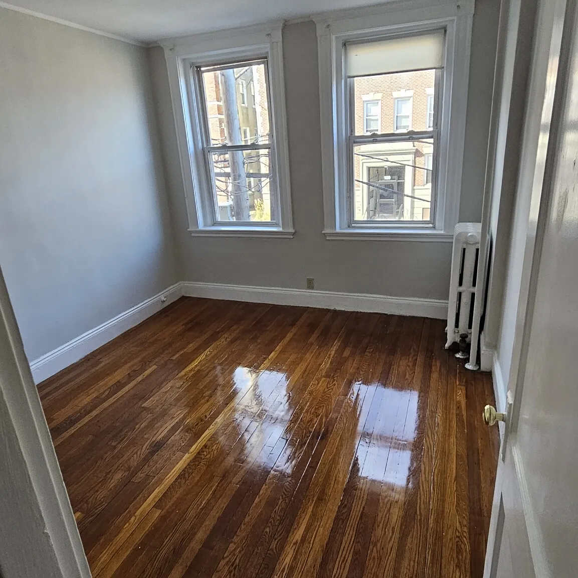 1 bed, 999 sqft, $2,400 — Photo 2