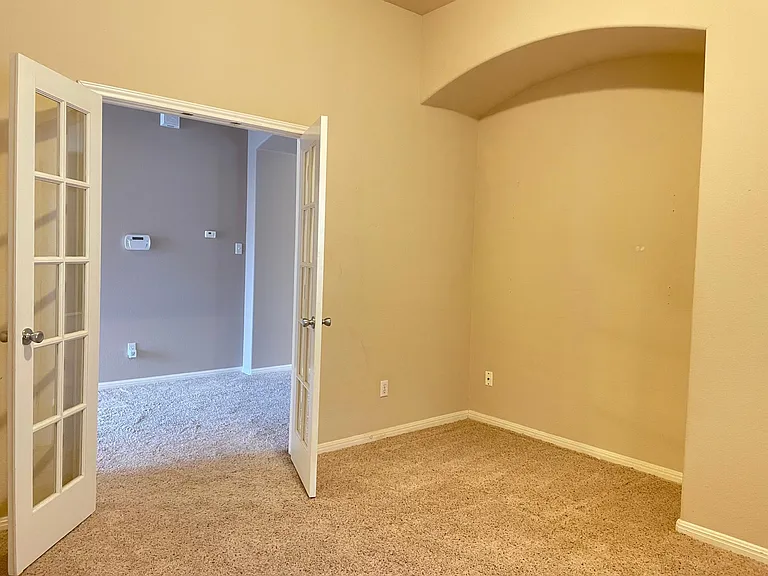 11713 Dunblane Way — Photo 4