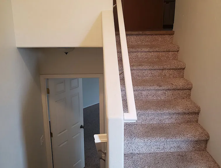 10 Carnegie Dr — Photo 17