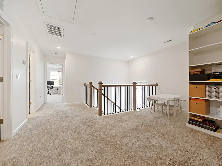 301 Ribbon Rail St — Photo 21