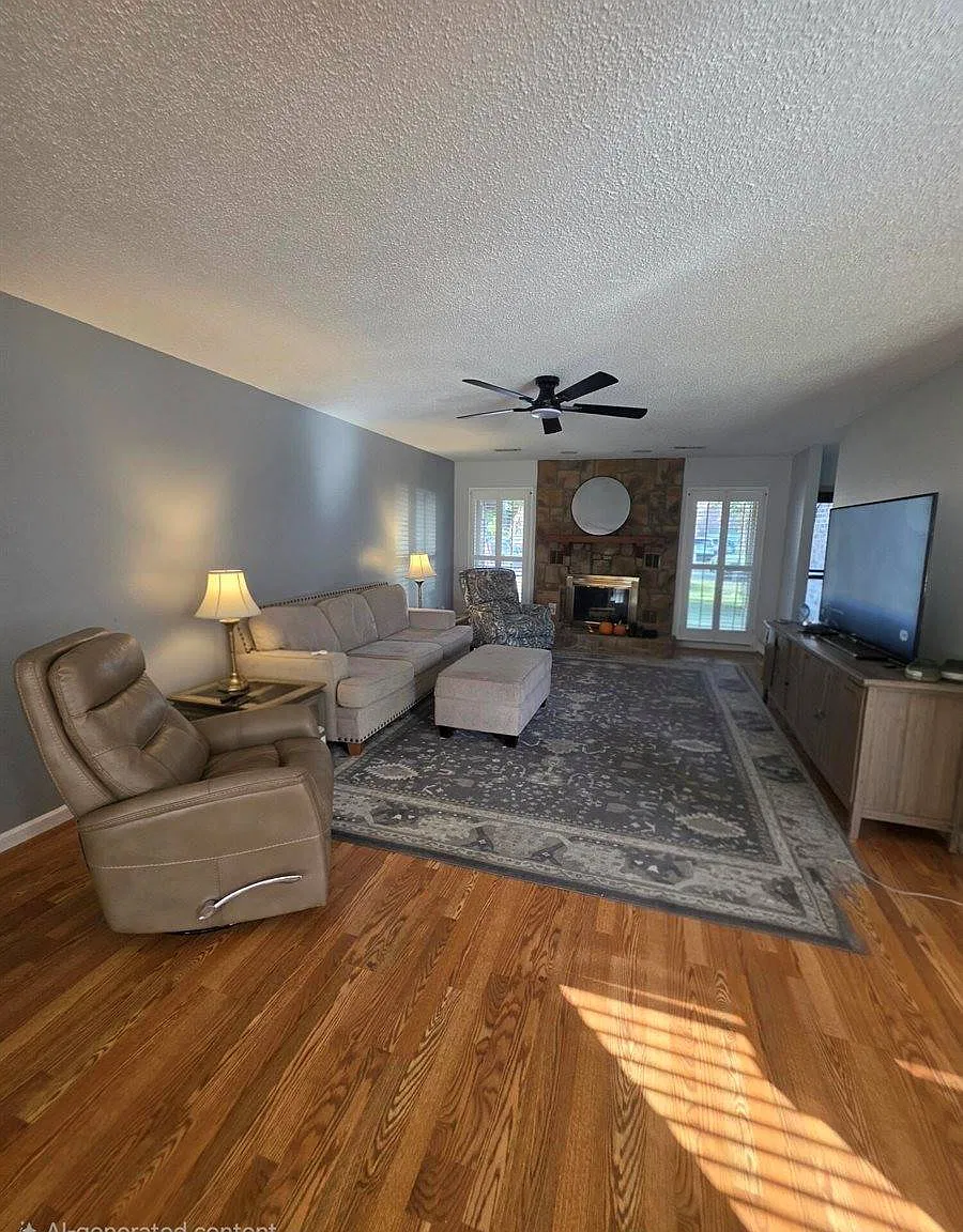 3 bed, 2.5 bath, $2,500 — Photo 3