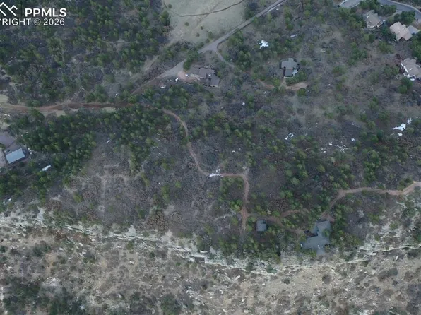 1420 Point Of The Pines Dr, Colorado Springs, CO 80919