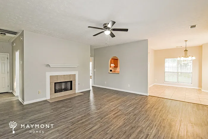 718 Sandy Ridge Ct — Photo 5