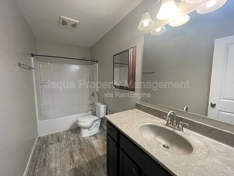 10950 Poplar Bluff Ct — Photo 13