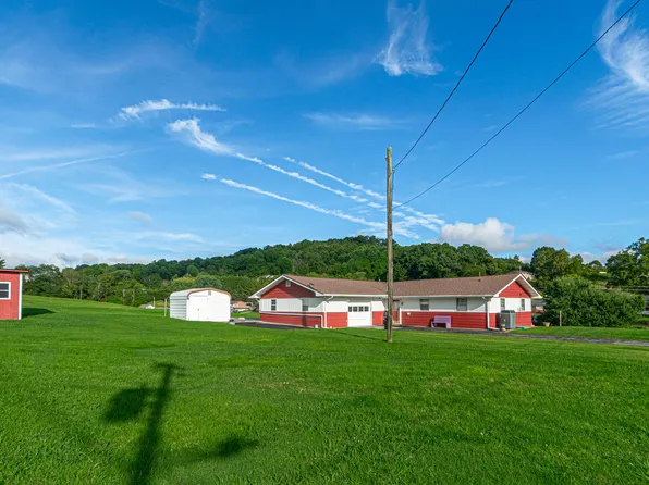 725 Dinsmore St, Kingsport, TN 37660