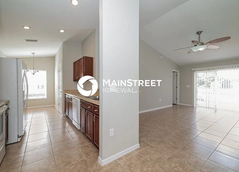 1610 Merrimack Ct — Photo 14