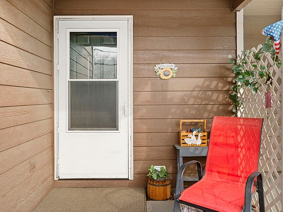 5th image of 2228 SW 23rd St