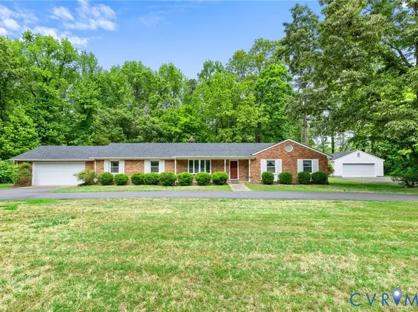 3810 Centralia Rd, Chester, VA 23831