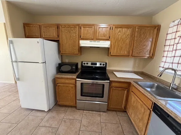 9900 W Lynx Dr #A, Arizona City, AZ 85123