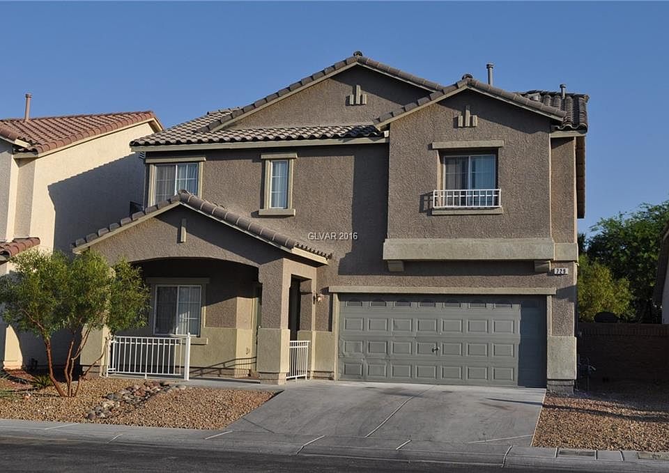 1st image of 729 Cowboy Cross Ave