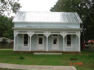 407 3rd Ave N, Decherd, TN 37324