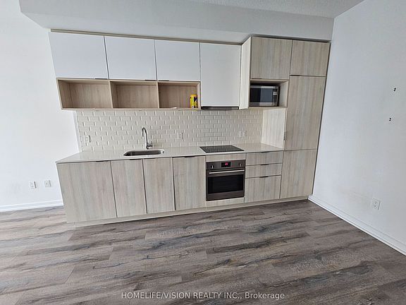 4th image of 52 Forest Manor Rd #616