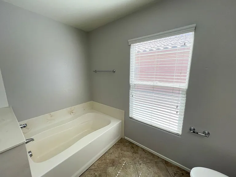 6214 W Haleh Ave — Photo 31