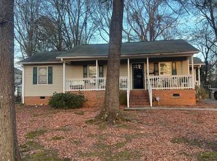 310 Hillandale Rd, Spartanburg, SC 29301
