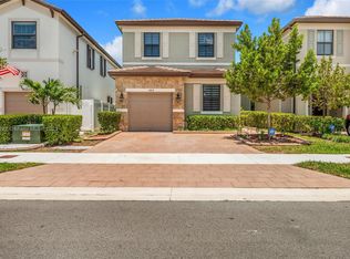 3419 W 109th Pl, Hialeah, FL 33018