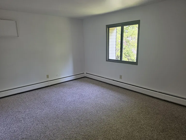 540 Oak Run Dr #12 — Photo 6
