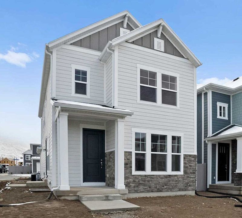 The Bridgecrest - C Exterior