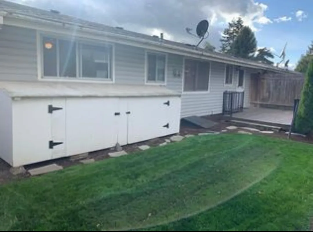 2 bed, 900 sqft, $1,800 — Photo 2