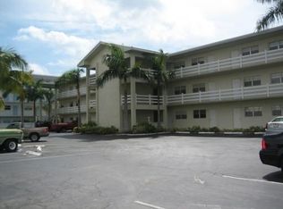 2100 Diana Dr APT 203, Hallandale, FL 33009