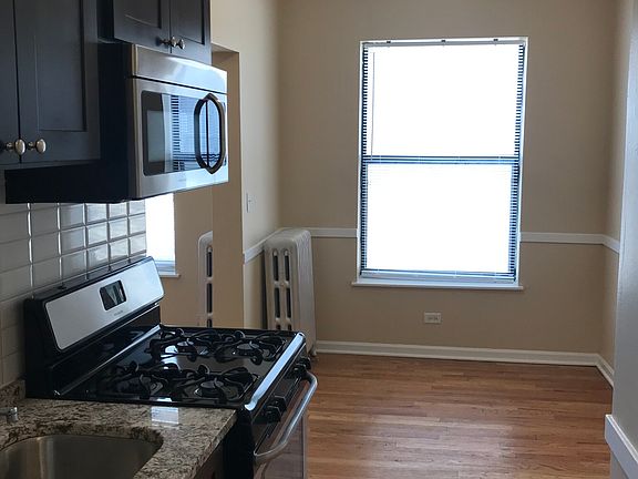5th image of 7732 N Marshfield Ave #2B