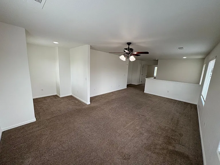5928 W Whitley Ave — Photo 35