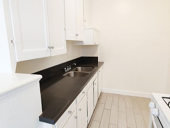 3rd image of 5613 Virginia Ave APT 207