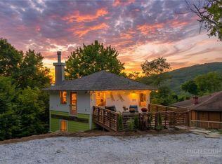 222 Birchwood Lane, Beech Mountain, NC 28604